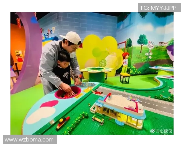 足球明星亲子时光揭秘带娃日常与训练生活的完美结合 足球明星亲子时光揭秘带娃日常与训练生活的完美结合